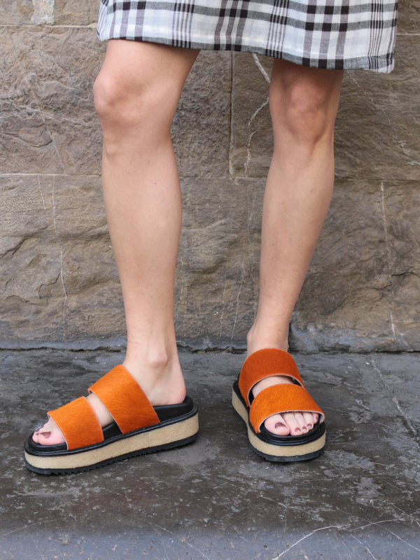 Franky Slide Orange Pony